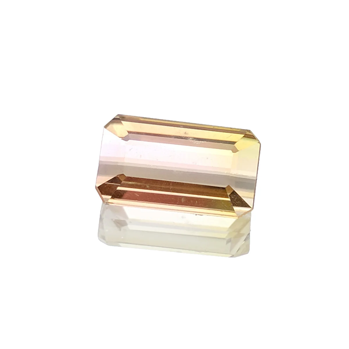 2.76ct Bi-Colour Tourmaline - Image 2