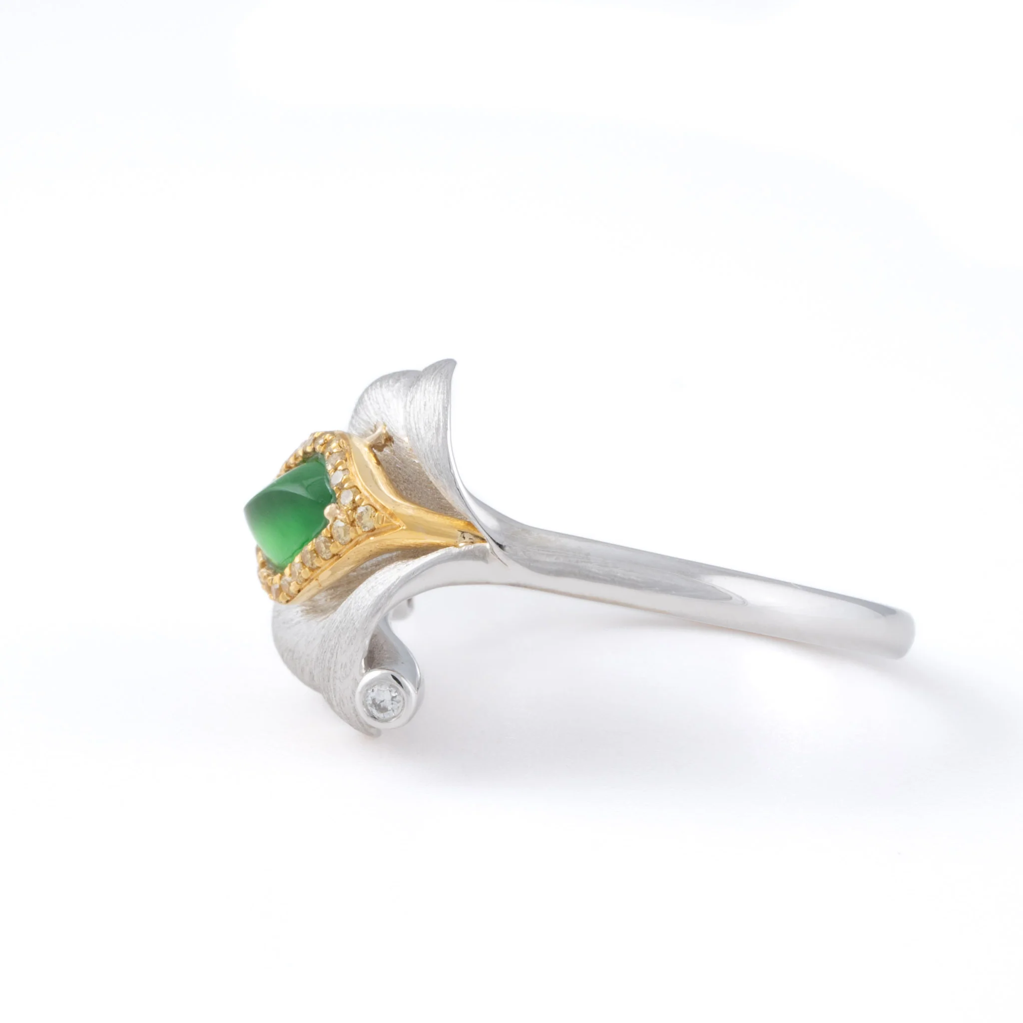 Melbourne - Jadeite Jade Flower Ring - Image 3